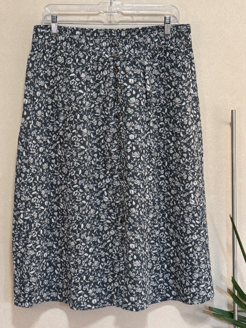 Teal Floral Linen Rayon Blend Midi Skirt size L